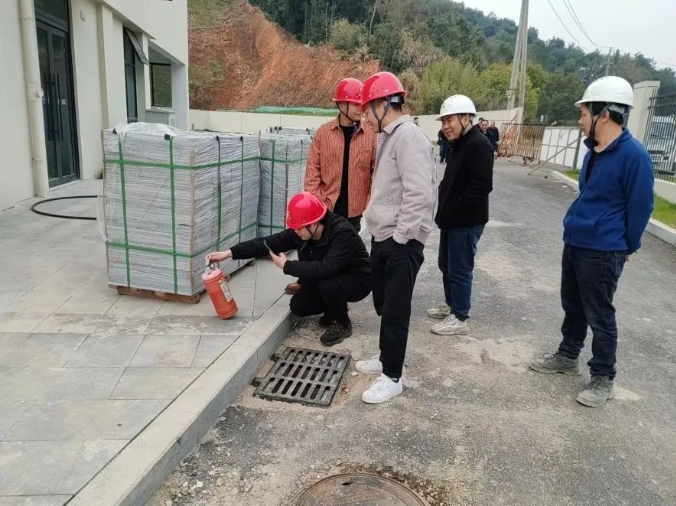 城投集團(tuán)相關(guān)部門對在建項目開展質(zhì)量安全綜合巡查